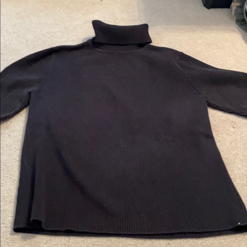 Black ribbed turtleneck sweater